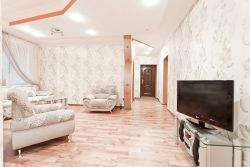 Plowad Pobedy subway station, 3-three-bedroom apartment for rent in Minsk, Kozlova Street, house number 6