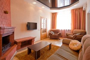 Oktyabrskaya Subway station, 3-three-bedroom apartment for rent in Minsk, Kirova Street, house number 23